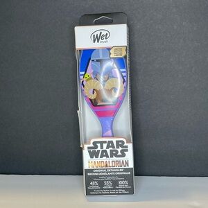 Disney Star Wars Mandalorian Wet Brush
